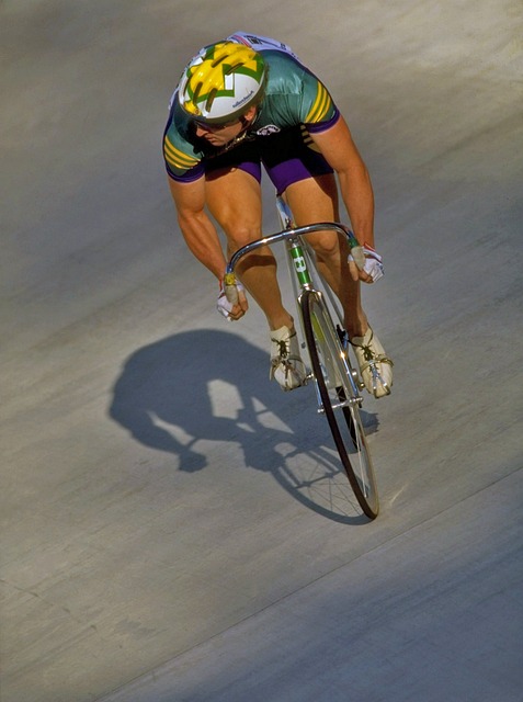 晋级背后的 晋级背后的